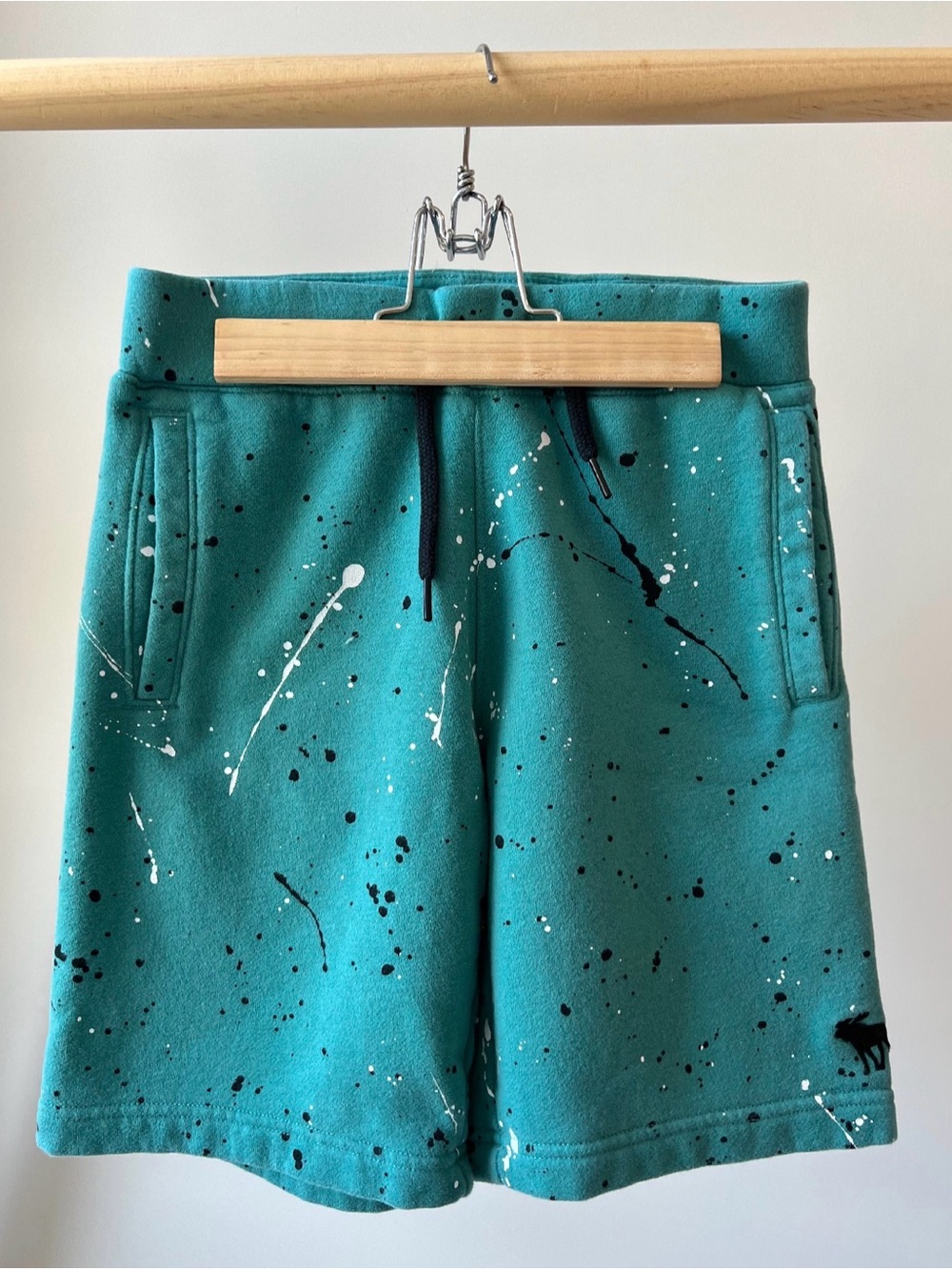 abercrombie kids Teal Splatter Drawstring Shorts Size 9/10